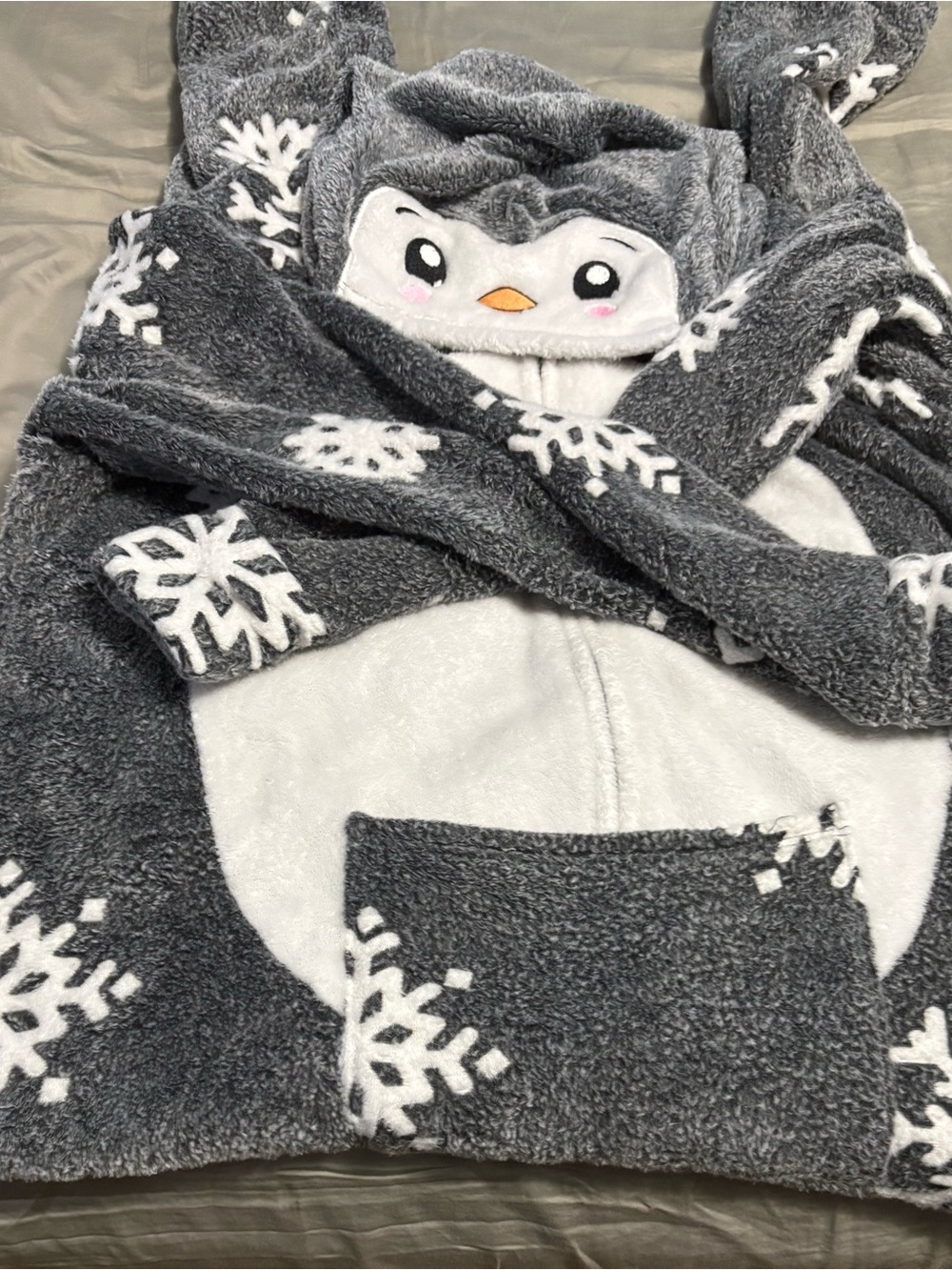 Justice Grey & White Penguin Hooded Kids Pajama Robe